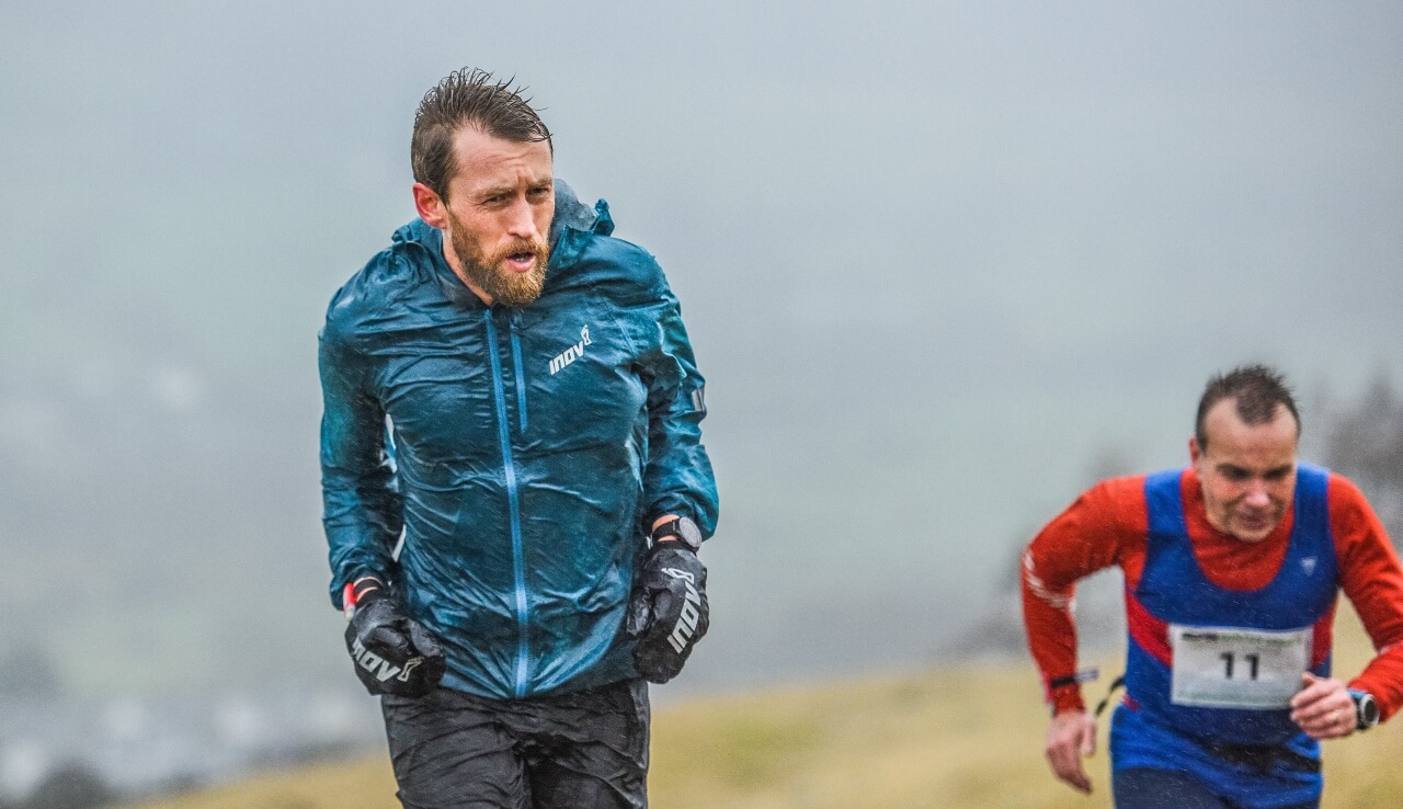 Running in the wind: 10 tips to make it easier - Running 101